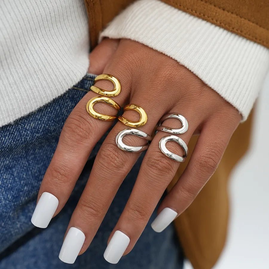 18K Gold Geometric Line Ring – Modern Elegance Edition - Nikoleit