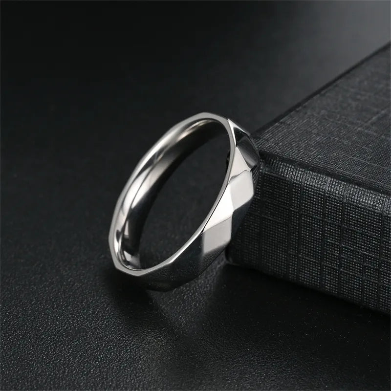 Argyle Crest™ 18K Gold Plated Stainless Steel Men’s Band Ring - Nikoleit