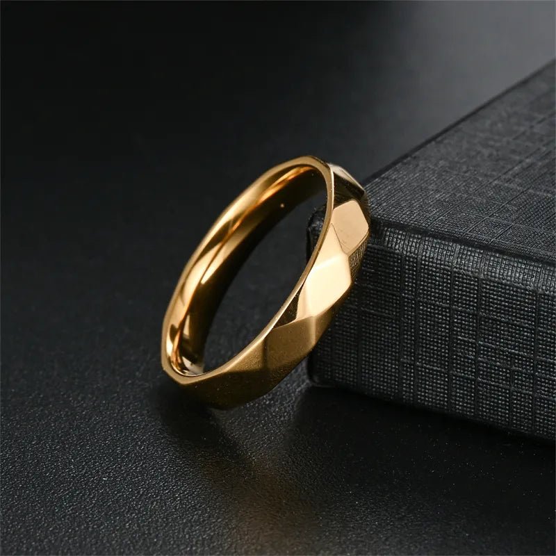 Argyle Crest™ 18K Gold Plated Stainless Steel Men’s Band Ring - Nikoleit