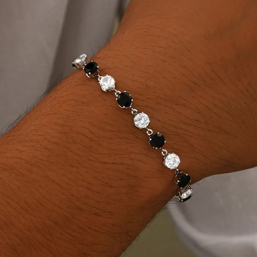 Crystal Zircon Chain Bracelet – Silver Edition - Nikoleit