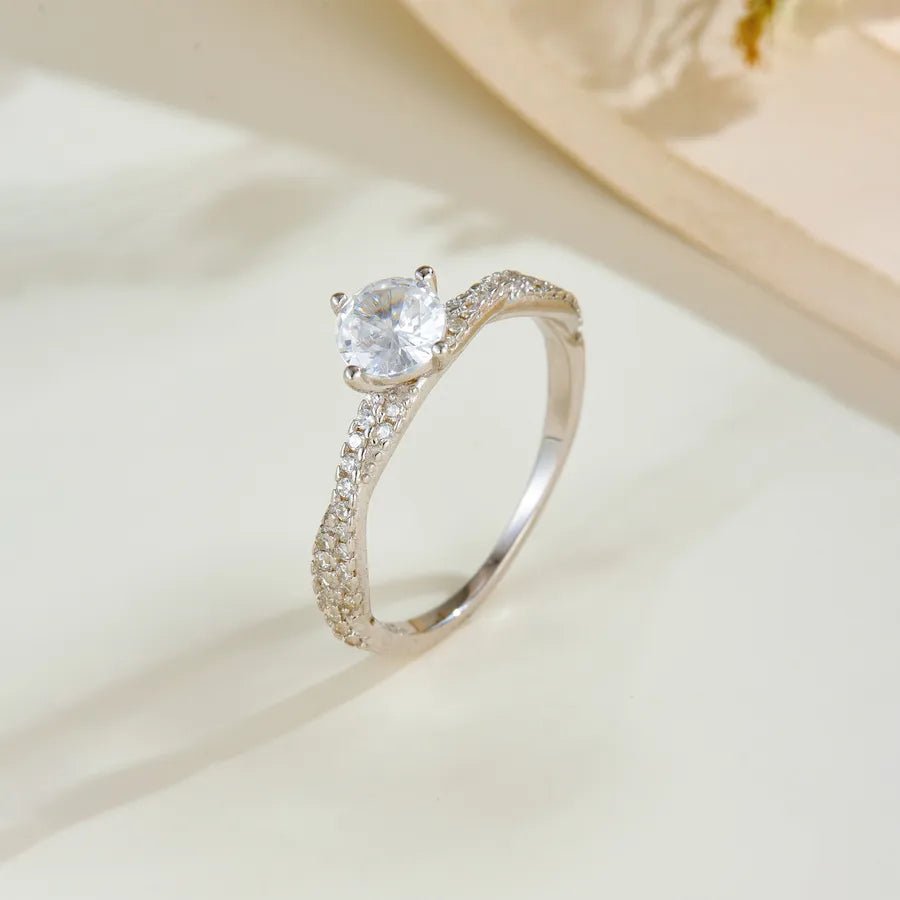 Éternelle Prong™ S925 Four - Prong Zircon Ring - Nikoleit