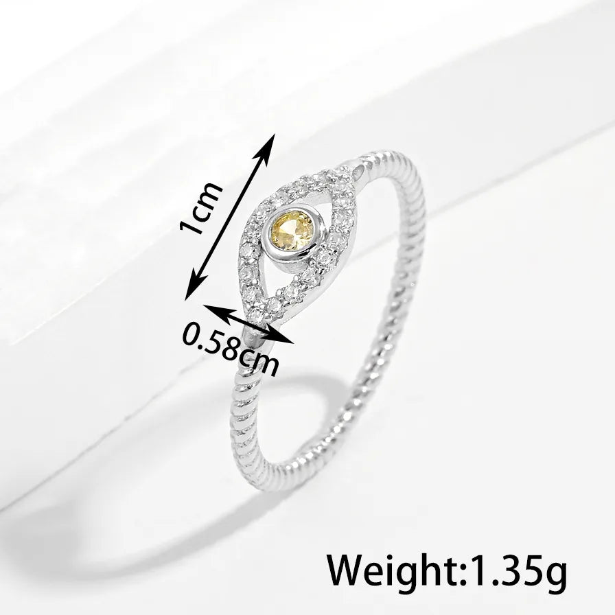 Fleur de Cœur™ Platinum - Plated Zircon Ring - Nikoleit