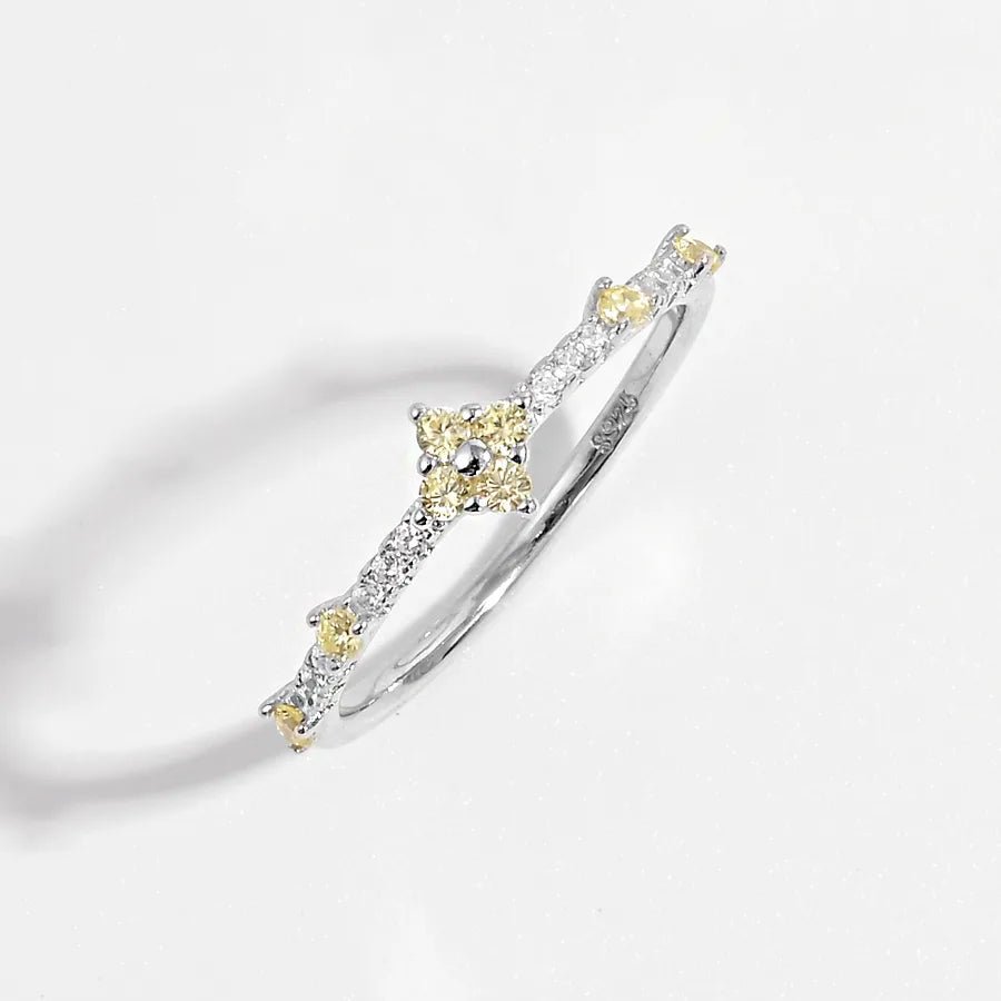 Fleur de Cœur™ Platinum - Plated Zircon Ring - Nikoleit