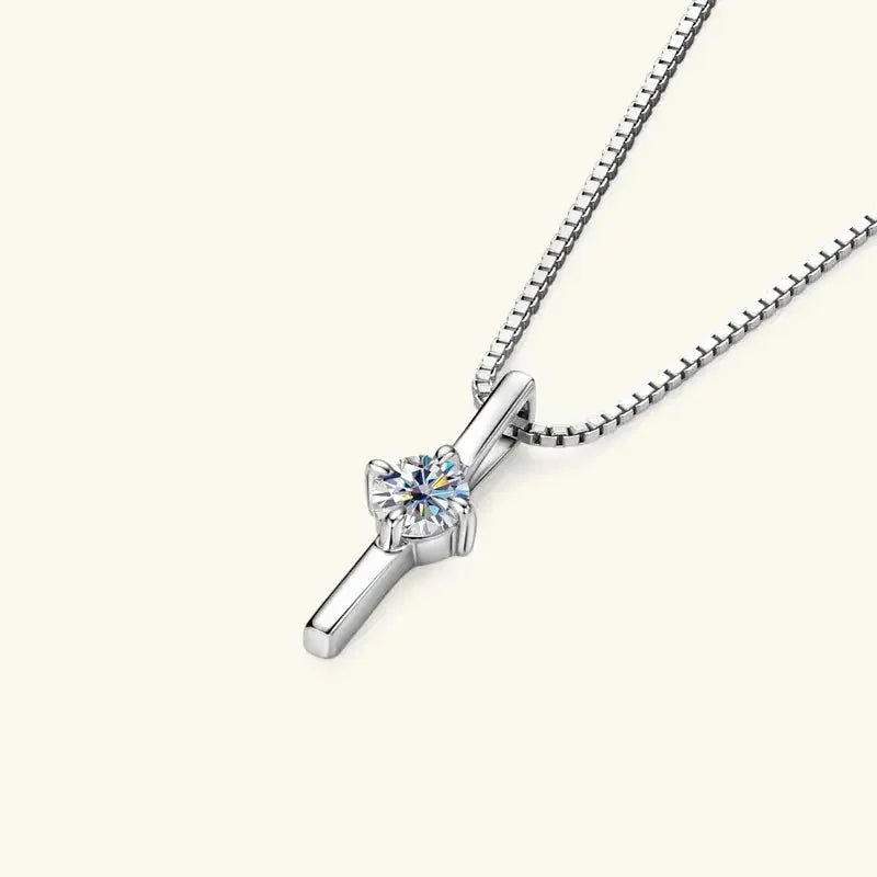 Minimalist Moissanite Necklace – 925 Sterling Silver Pendant - Nikoleit